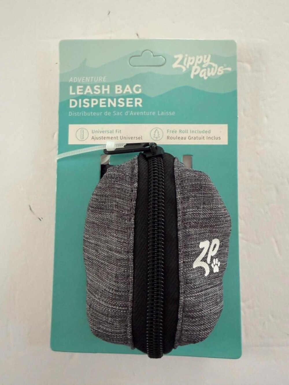 NWT- Zippy Paws Leash Bag Dispenser.